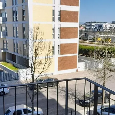 Ria Palace Apartment